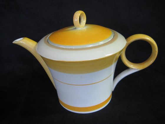 Shelley Teapot   SOLD